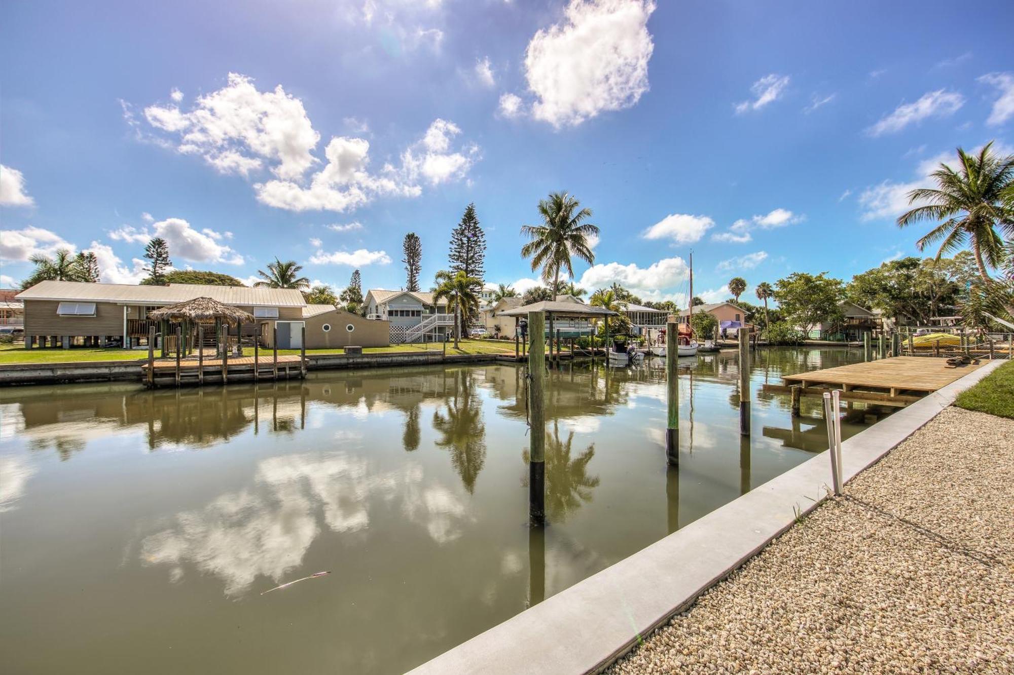 Waterfront - Nestled On The Bay, Heated Pool And Spa - Tidewater - Roelens Vila Fort Myers Beach Exterior foto